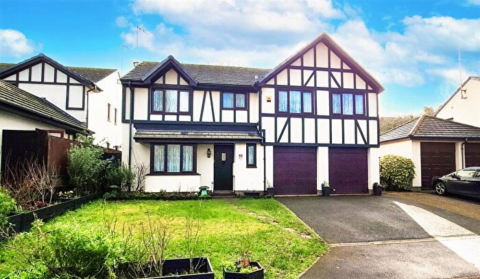 5 Bedroom Detached House For Sale In Coppice Close, Fremington, EX31