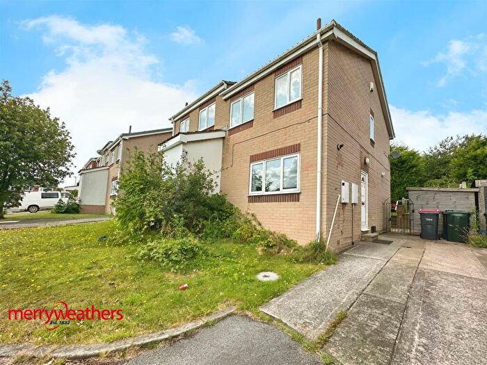 2 Bedroom Semi-Detached House To Rent In Rosedale Way, Sunnyside, Rotherham, S66