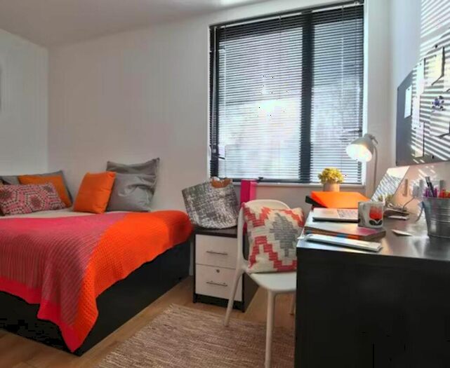 1 Bedroom Flat To Rent In Students - Hayward House, Myrtle, Liverpool, L7