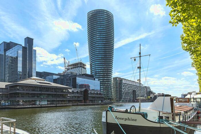 Studio To Rent In Arena Tower, Crossharbour Plaza, London, E14