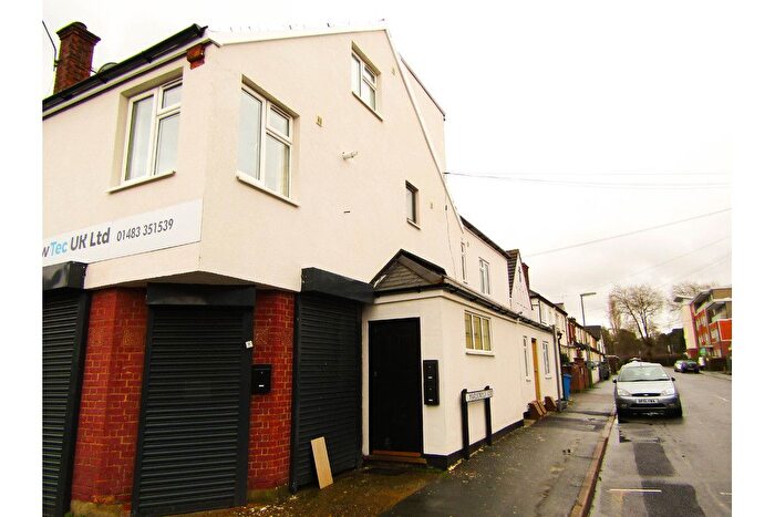 1 Bedroom Flat To Rent In Walton Road, Woking, GU21