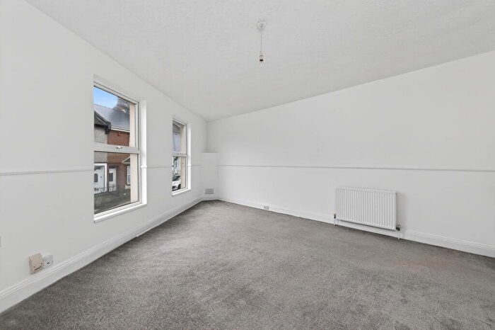 1 Bedroom Flat For Sale In Ryder Road, Plymouth, PL2