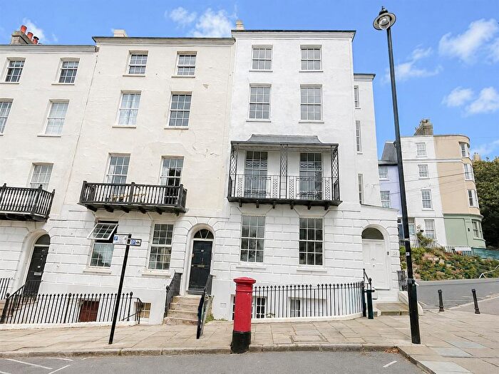 3 Bedroom Maisonette To Rent In Wellington Square, Hastings, TN34