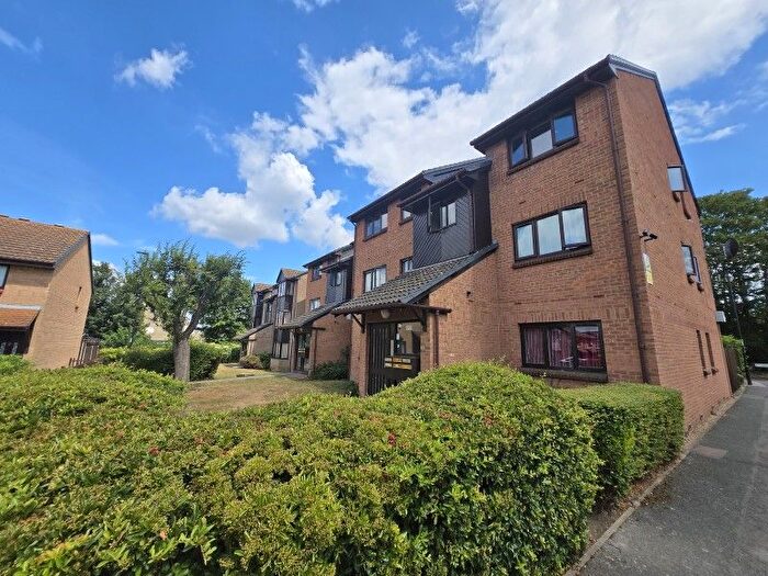 Studio To Rent In Pycroft Way, Edmonton, London, N9