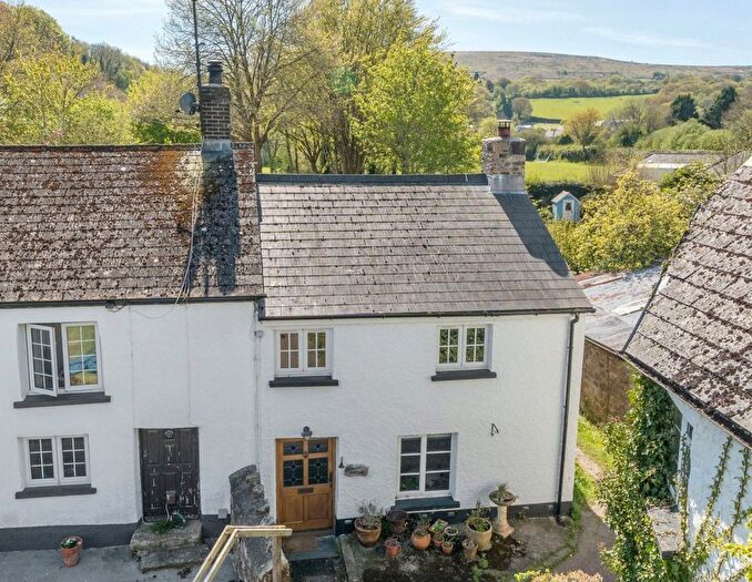 3 Bedroom Cottage For Sale In South Zeal, Okehampton, Devon, EX20