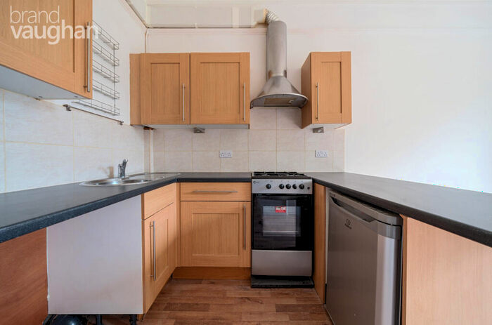 Flat To Rent In Preston Road, Brighton, East Sussex, BN1