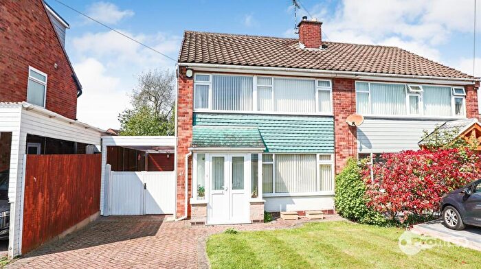 3 Bedroom Semi-Detached House For Sale In Goosehills Road, Burbage, Hinckley, LE10