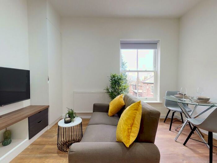 1 Bedroom Apartment To Rent In Clarendon Road, Leeds, #, LS2