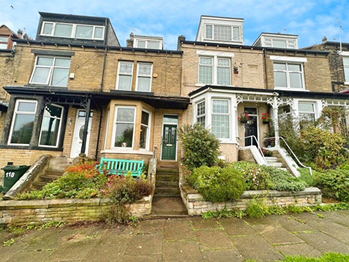 4 Bedroom Terraced House For Sale In Harrogate Street, Bradford, BD3