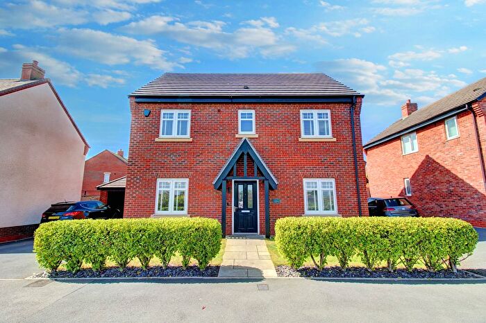 4 Bedroom Detached House For Sale In Yoxall Way, Lichfield, WS13