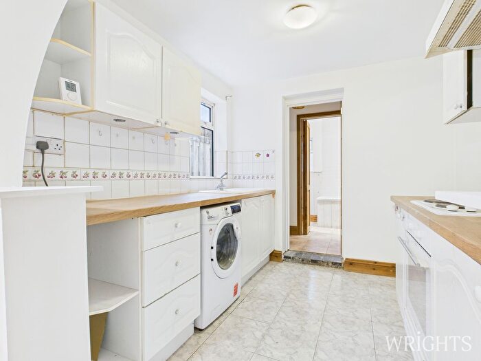 1 Bedroom Maisonette To Rent In Alexandra Road, Hitchin, SG5