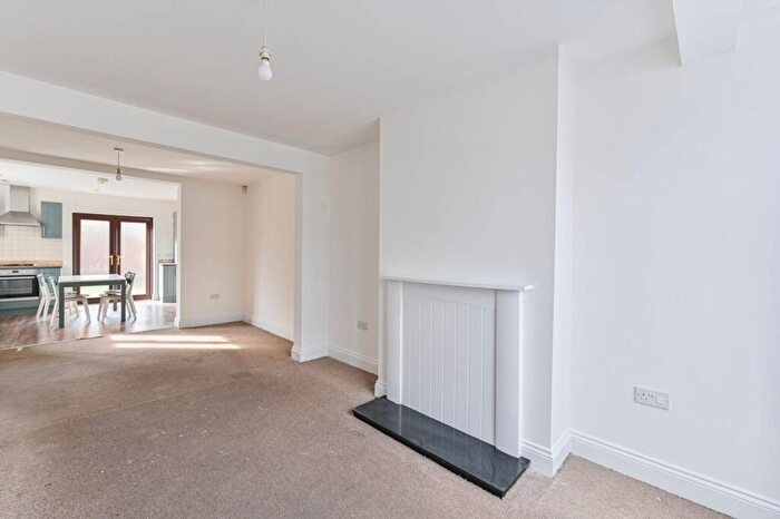 4 Bedroom End Of Terrace House To Rent In Homefield Gardens, Colliers Wood, Mitcham, CR4
