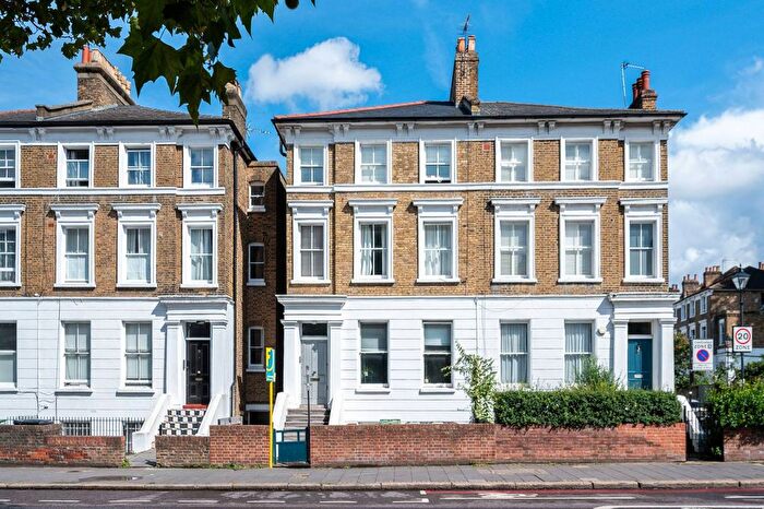 1 Bedroom Flat For Sale In Stockwell Road, Stockwell, London, SW9