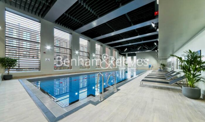 2 Bedroom Flat To Rent In Royal Wharf, London, E16