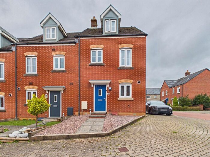 3 Bedroom Town House For Sale In Gerddi'r Briallu, Coity, CF35