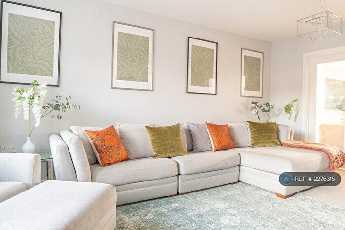 6 Bedroom Detached House To Rent In Farthing Lane, Sutton Coldfield, B76
