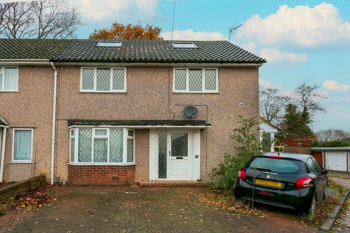 1 Bedroom Terraced House To Rent In Ripley Way, Hemel Hempstead, Hertfordshire, HP1