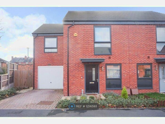 3 Bedroom End Of Terrace House To Rent In Wattle Road, West Bromwich B70