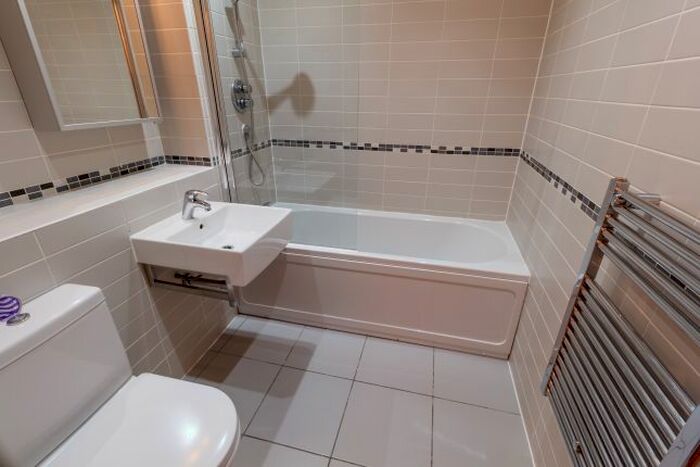 2 Bedroom Flat To Rent In Colquitt Street, Liverpool, L1