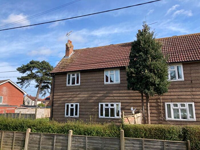 3 Bedroom Semi Detached House For Sale In The Close, Holt, Norfolk, NR25
