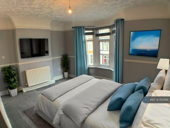 2 Bedroom Semi-Detached House To Rent In Crosfield Road, Wallasey, CH44