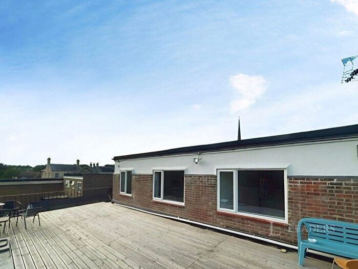 1 Bedroom Flat To Rent In Ipswich Street, Stowmarket, Suffolk, IP14