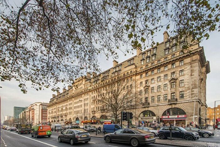3 Bedroom Flat For Sale In Baker Street, London, NW1