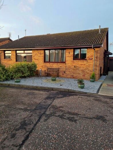 1 Bedroom Semi-Detached Bungalow To Rent In 23 Fleets Grove, Tranent EH33