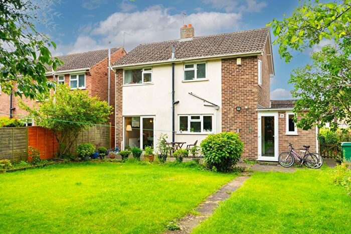 3 Bedroom Detached House For Sale In Briar Meads, Oadby, Leicester, LE2