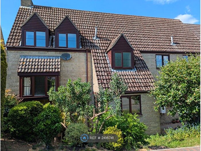 3 Bedroom Semi-Detached House To Rent In Warren Bridge, Peterborough, PE8