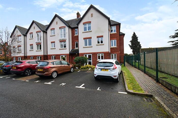 1 Bedroom Apartment For Sale In Rowleys Court, Sandhurst Street, Oadby, Leicester, LE2