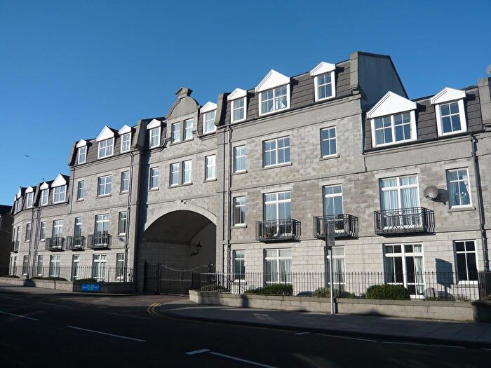 2 Bedroom Flat To Rent In Great Western Road, Balmoral Square, AB10