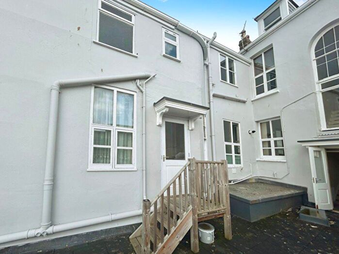 1 Bedroom Flat To Rent In Barnstaple., EX32
