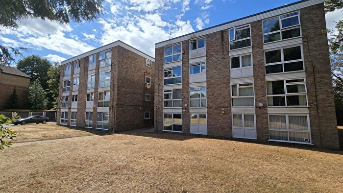 1 Bedroom Flat To Rent In Park Road, Beckenham, BR3