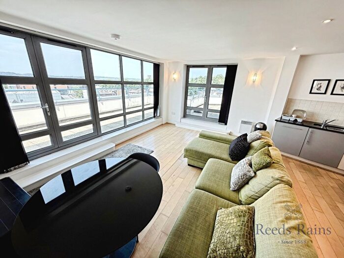 2 Bedroom Flat To Rent In Brunswick Court, Newcastle, Staffordshire, ST5