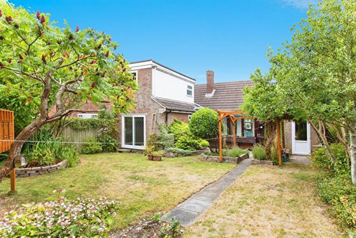 3 Bedroom Semi-Detached Bungalow For Sale In Alfred Street, Stanwick, Wellingborough, NN9