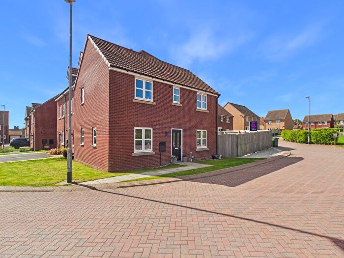 3 Bedroom End Of Terrace House For Sale In Tennison Drive, Driffield, YO25
