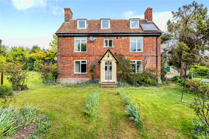 4 Bedroom Detached House For Sale In Shacklands Road, Shoreham, Sevenoaks, TN14