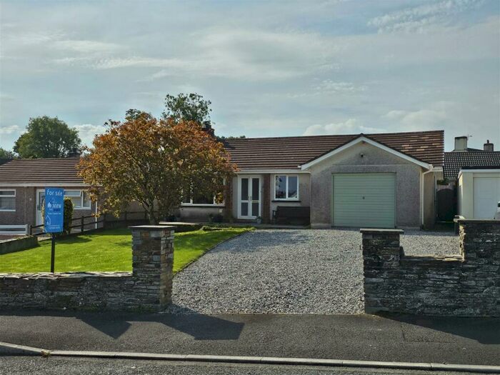 3 Bedroom Detached Bungalow For Sale In Monks Hill, Launceston, PL15