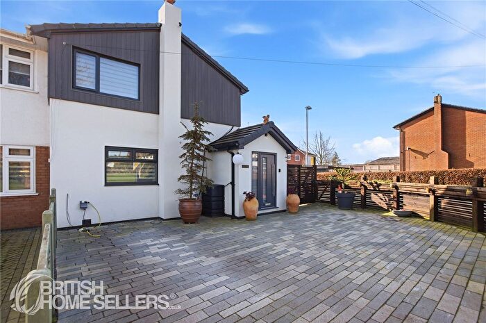 3 Bedroom Semi-Detached House For Sale In School Lane, Inskip, Preston, Lancashire, PR4