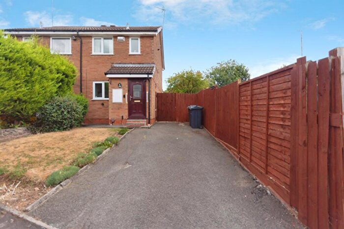 2 Bedroom Semi Detached House For Sale In Cocksmead Croft, Birmingham, B14