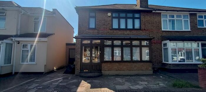 3 Bedroom End Of Terrace House To Rent In Birkbeck Road, Essex, RM7