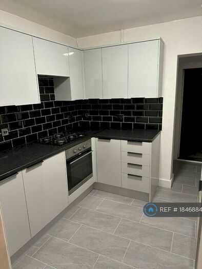 2 Bedroom Semi-Detached House To Rent In Kimberley Road, Croydon, CR0