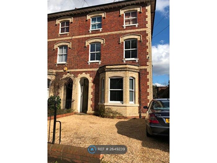 Studio To Rent In Alexandra Road, Reading, RG1