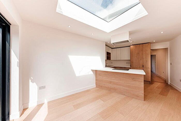 2 Bedroom Terraced House For Sale In Bigbury Road, Chartham Hatch, CT4