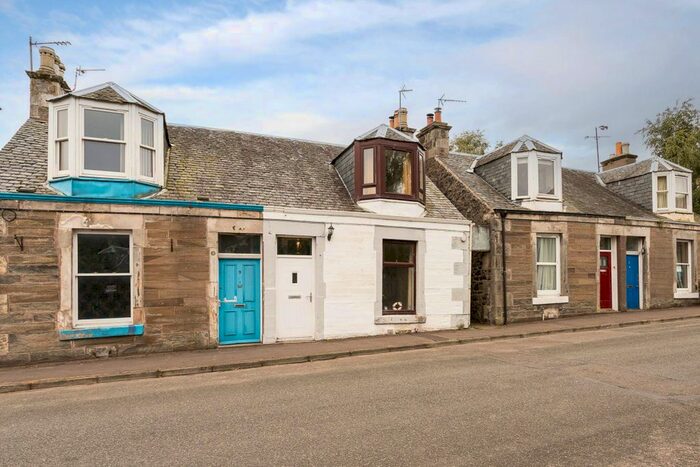 3 Bedroom Semi-Detached House For Sale In Ogilvy Street, Tayport, Fife, DD6