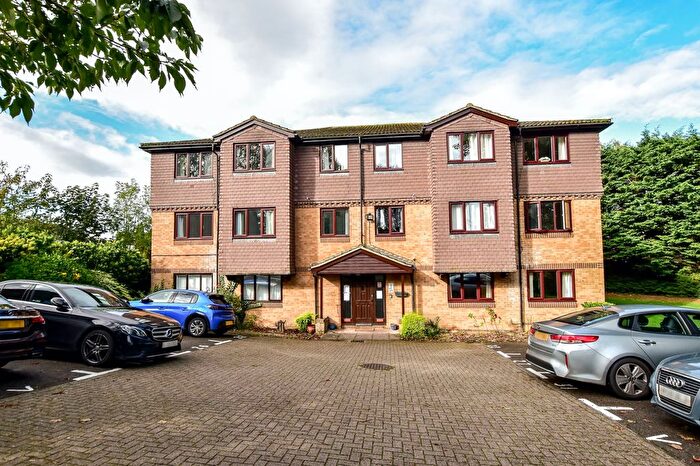 1 Bedroom Flat To Rent In Tylersfield, Abbots Langley, WD5