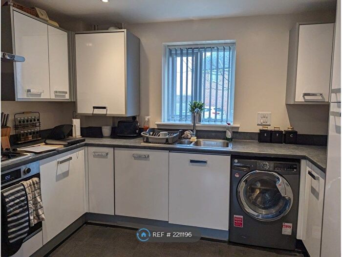 2 Bedroom Flat To Rent In Thistle Hill Way, Minster On Sea, Sheerness, ME12