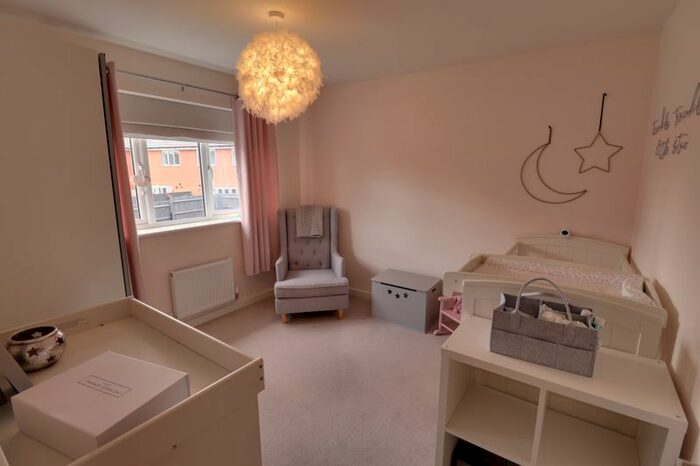 4 Bedroom Detached House For Sale In Sycamore Way, Penkridge, Staffordshire, ST19