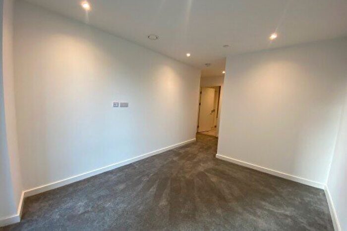 1 Bedroom Flat To Rent In Derwent Street, Salford, M5